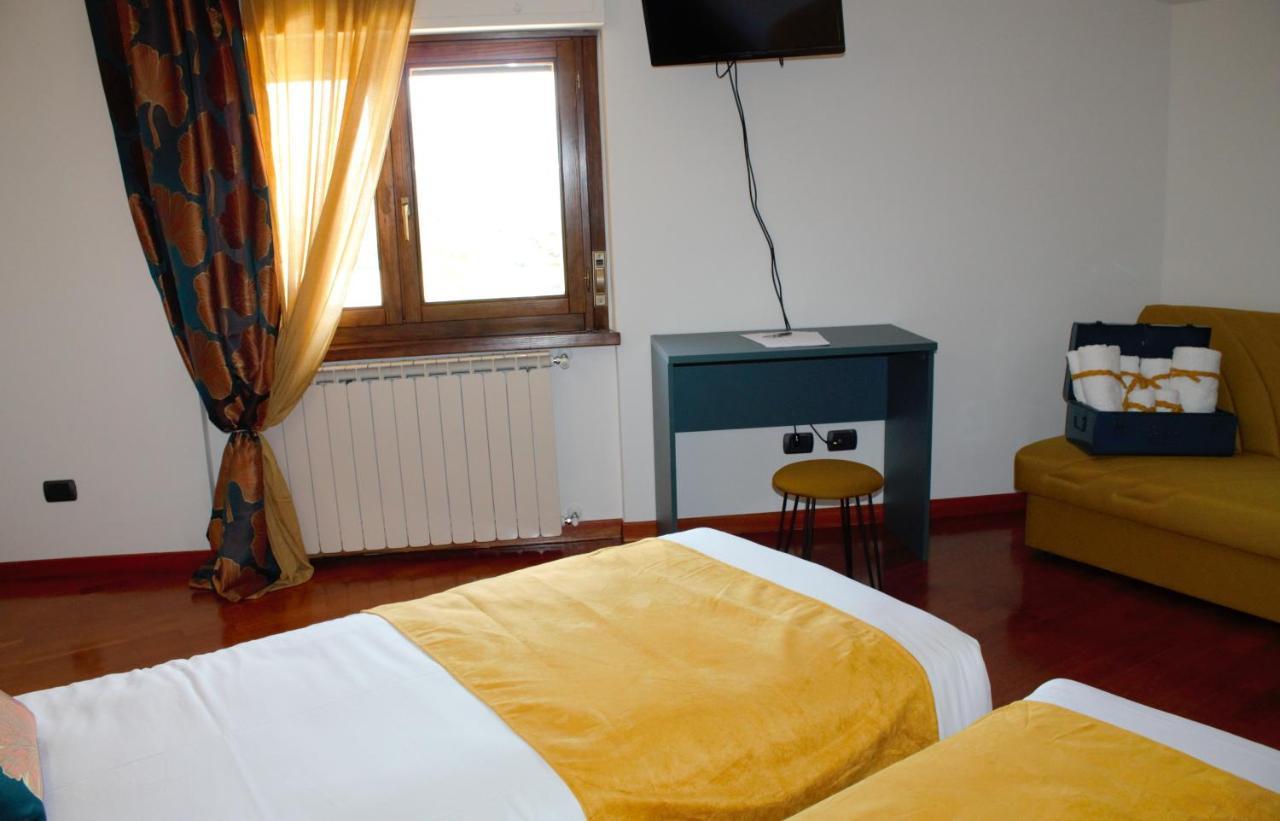 B&B La Casa Di Sirio Норча Экстерьер фото