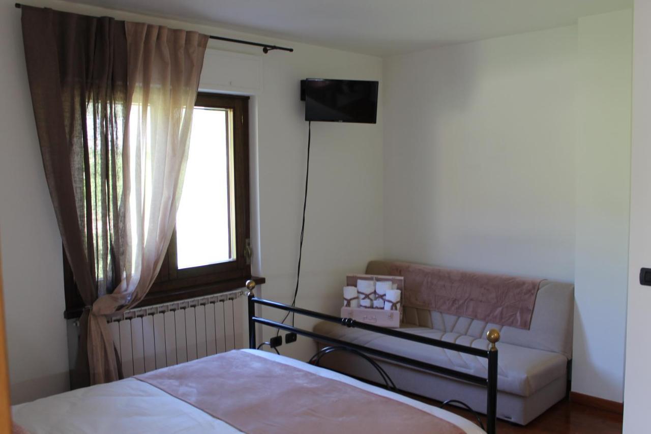 B&B La Casa Di Sirio Норча Экстерьер фото